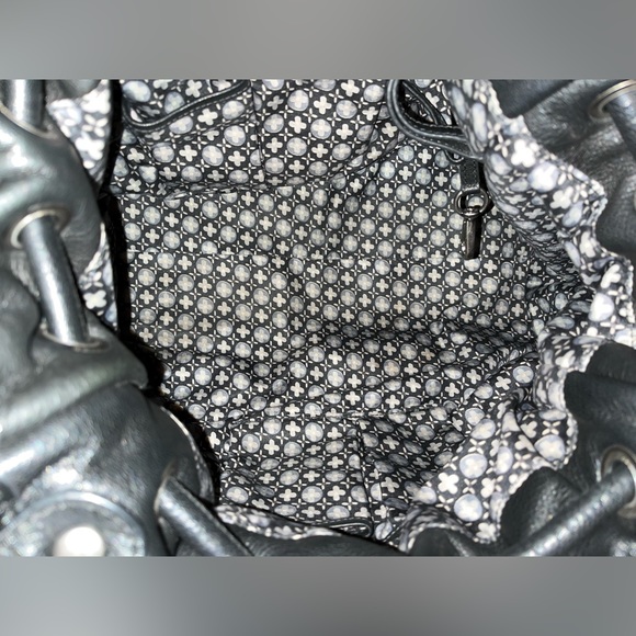 Lockheart Black Leather Purse Bag Satchel Rocker Metal Hardware Zippers Pockets - Picture 9 of 16